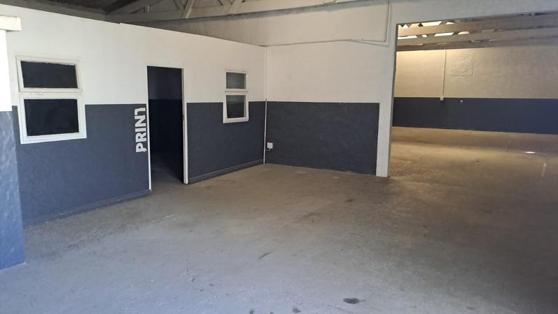 To Let commercial Property for Rent in North End Eastern Cape